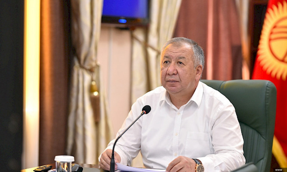 Боронов: ускорить строительство медучреждений