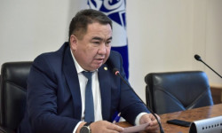 Бишкек: вице-мэр Мирлан Амантуров кызматтан кетти