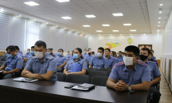 Руководство бишкекской милиция провело рабочее совещание с участием следователей