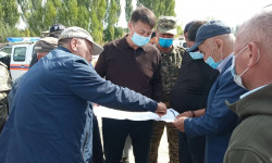 Замирбек Аскаров Талас облусундагы табигый кырсыктарды алдын алуу иштери менен таанышты 