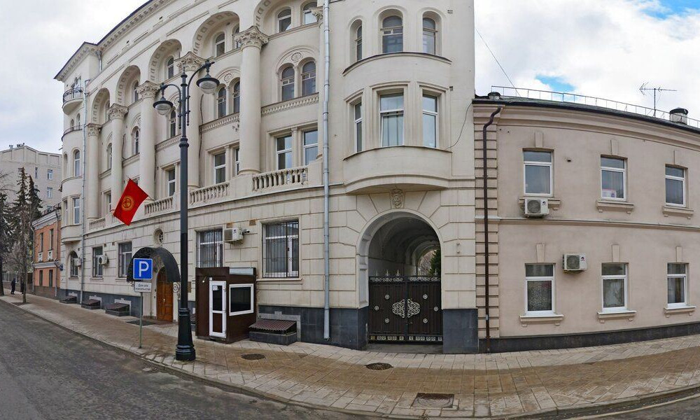 В Посольстве КР в РФ прокомментировали высказывания экс-посла о возможности вхождения Кыргызстана в состав России