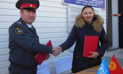 Жети-Өгүз райондук ички иштер бөлүмүнүн кызматкерлери үчүн жаңы имарат салынды 