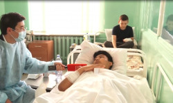 Посол Кыргызстана в России навестил пострадавших соотечественников в Ступино