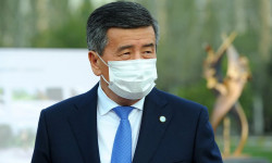 Президент посетил парк им. Адинай, где будет установлена стела в память о жертвах коронавируса