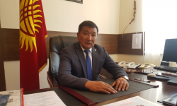 Глава Таласской области Марат Мураталиев вновь занял свое рабочее место