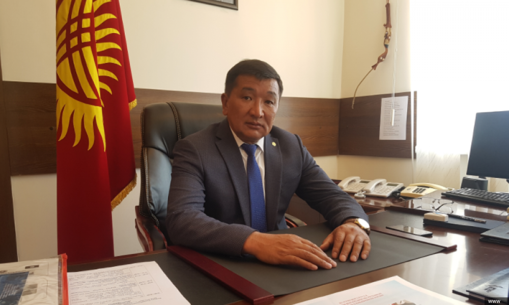 Глава Таласской области Марат Мураталиев вновь занял свое рабочее место