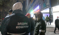 Элдик кошуун түнү менен шаарды талап-тоноого жол берген жок 