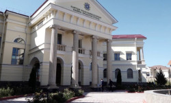 Башкы прокурор Өткүрбек Жамшитов кайрадан ишине киришти