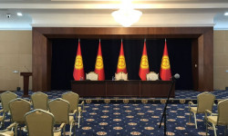 Шестой созыв Жогорку Кенеша будет работать до объявления даты предстоящих парламентских выборов 