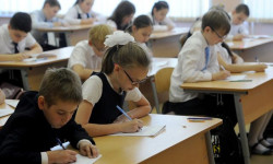 В Москве учащиеся младших классов продолжать учится в школах 