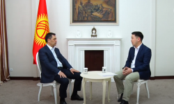 Талкуу жараткан жагдайлар боюнча Садыр Жапаров менен маек