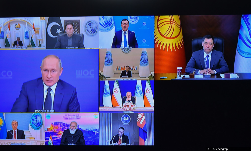 И.о. главы государства Садыр Жапаров принял участие в Саммите ШОС