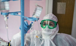 Covid-19: Өзбекстан ар бир жаранына бирден вакцина сатып алууга ниеттенүүдө