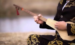 Таңшы комуз: "Ак Инектин белеси"  (аудио)