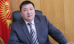 Курманбек Дыйканбаев УКМКнын тергөө абагына эки айга камакка алынды 