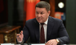 Вокруг языкового вопроса недопустимы политические игры - Талант Мамытов