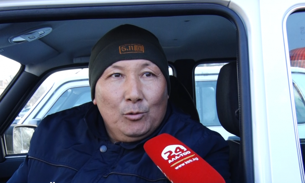 Бишкекте санэпидкөзөмөл борборлоруна "Нива" үлгүсүндөгү 19 унаа тапшырылды 