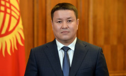 И.о. Президента Талант Мамытов поздравил работников телевидения и радио с профессиональным праздником