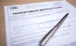 Ыктыярдуу декларация боюнча мыйзамга кол коюлду