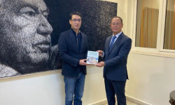 Произведения Ч.Айтматова перевели на язык урду