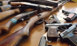 УВД Ленинского района призывает добровольно сдать незаконно хранящееся оружие и боевые припасы
