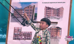 Талантливый Барсбек родом из КР поразил всех архитектурными познаниями на шоу «Лучше всех»
