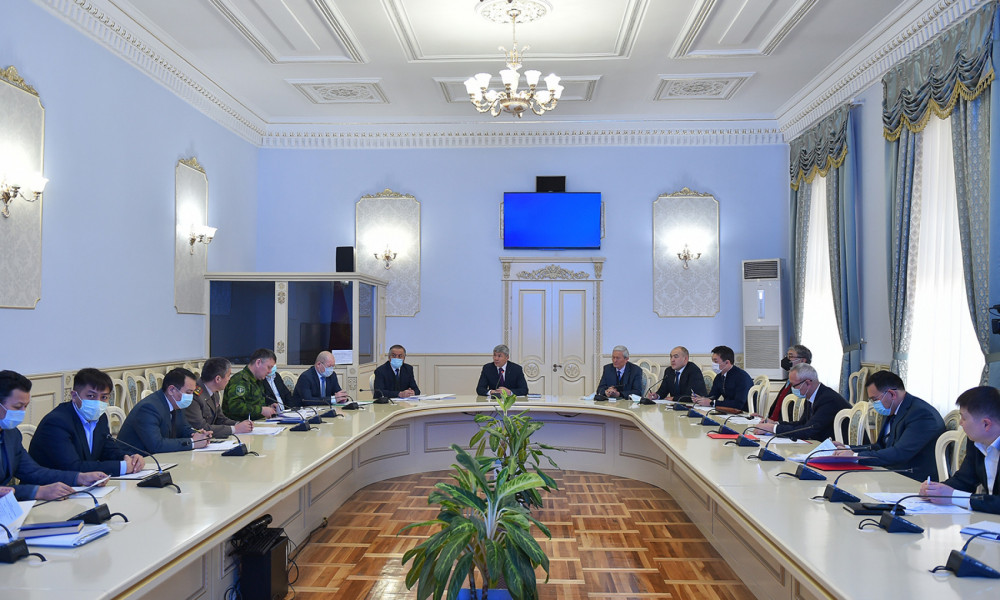 Вице-премьер-министр подверг критике задержку строительных работ на приграничных территориях, имеющих особый статус