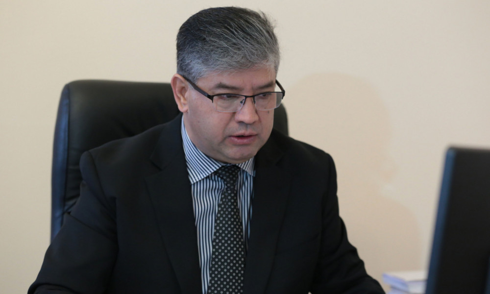 Сабиров: Санариптештирүү жарандардын жашоосун түп-тамырынан бери жакшы жакка өзгөртөт