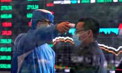 Казакстанда бир суткада 683 киши илдет жуктуруп, 8 бейтап көз жумду