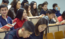В весеннем семестре в ВУЗах КР  будет организован смешанный процесс обучения
