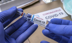Минздрав прорабатывает вопрос предстоящей вакцинации населения против COVID-19. Кто первым получит ее 