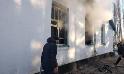 В Таласе в одном из зданий школы произошел пожар 