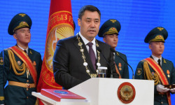 Президент Садыр Жапаров тез арада ишке ашыруучу милдеттерин ант берүү аземинде билдирди 