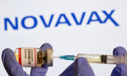 Вакцина Novavax от коронавируса показала эффективность около 90 процентов
