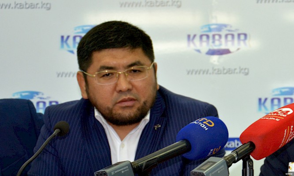 Прокурора Улукбека  Омурзакова отпустили под домашний арест 
