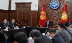 Тууганчылык, досчулук жана башка байланыштарга карабастан, мыйзам бузгандар жоопко тартылат,- Жапаров  