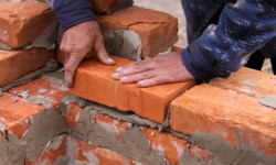 Строительство новой школы №23 в Ошской области готово на 65%