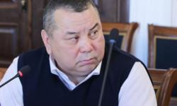Мэр Балбак Түлөбаев кызматтан кетти