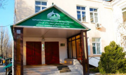 С поличным при передачи взятки задержали главного бухгалтера ДУМК 