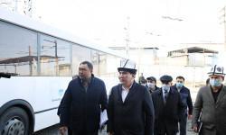 Ош: градоначальник посоветовал начать работу по утилизации годами неработающей техники