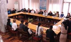 Көп тилдүүлүккө көмөк көрсөтүү. ЮНЕСКОнун Башкы конференциясында 21-февраль - эне тил күнү