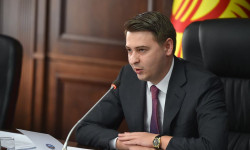 Артём Новиков ар бир баланын саламаттыгын көзөмөлгө алууну тапшырды