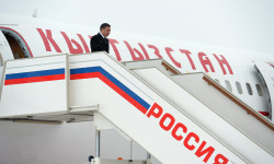 Президент Садыр Жапаров прибыл в Москву