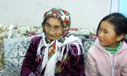 100-летняя Кумайкан Шадыканова