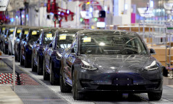 Илон Маск стал «технокоролем» Tesla