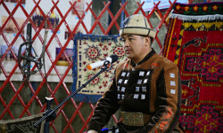 Дөөлөт Сыдыков "Сулайман-Тоодо" 3 күн манас айтат 