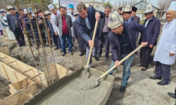 Кулунду айылында оорукана курула баштады