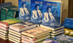В Узбекистане работают 55 кыргызских школ, из них 14 полностью кыргызскоязычные. Марипов встретился с кыргызской диаспорой