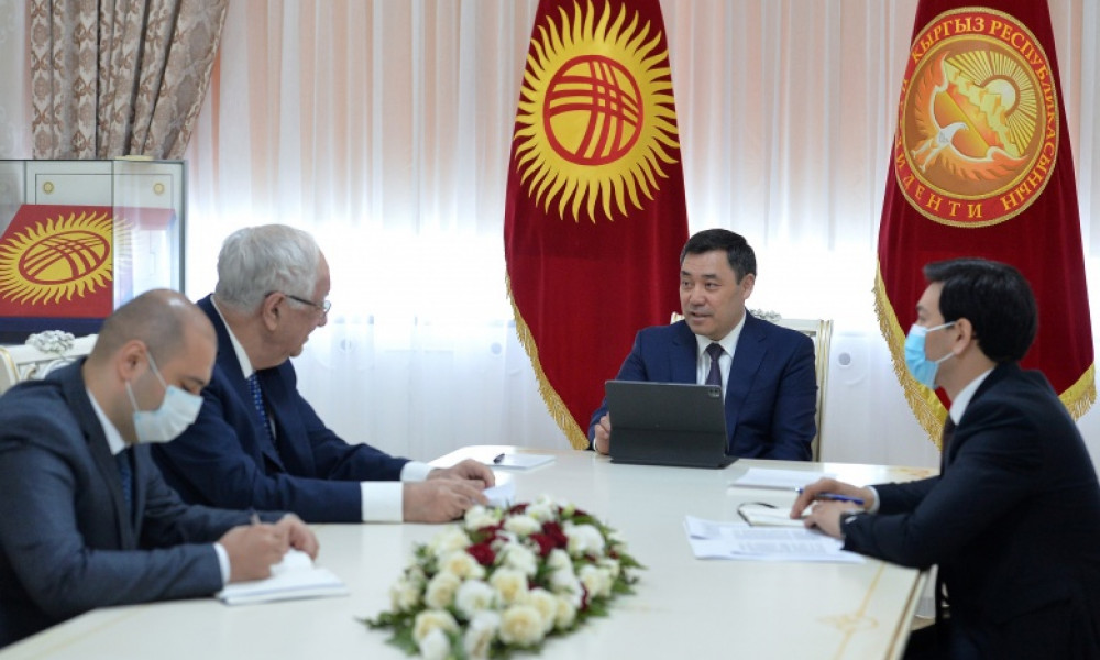 Президент Садыр Жапаров принял посла Азербайджана в Кыргызстане Гидаята Оруджева