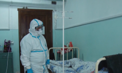 В Кыргызстане за сутки выявили еще 208 случаев внебольничной пневмонии и COVID-19